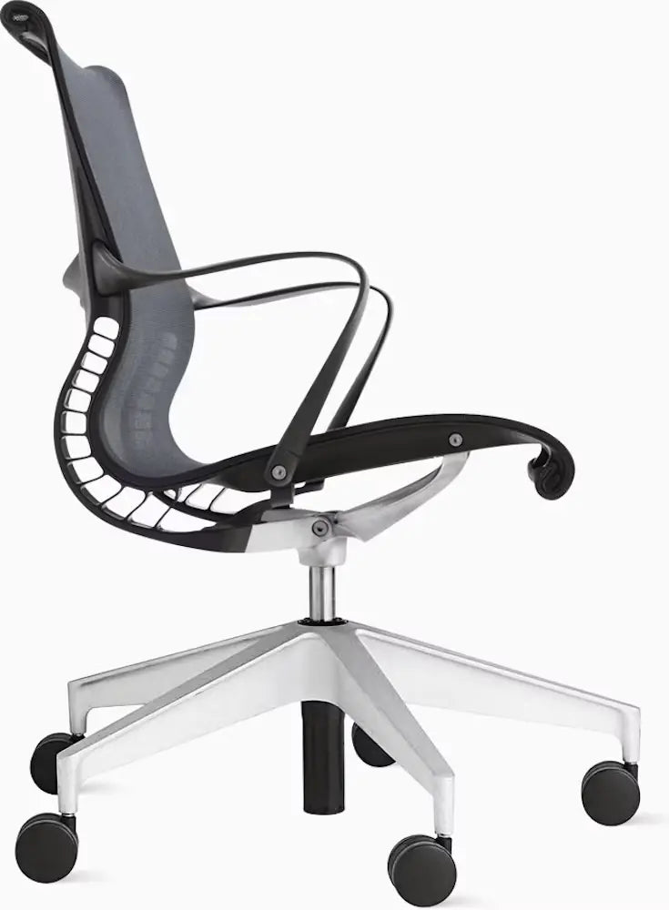 Setu Chair with Armrests – Flexible Kinetic Support & Four-Way Adjustable Arms