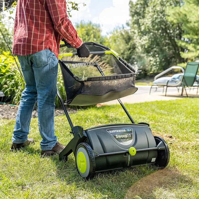 Heavy-Duty 21-Inch Manual Lawn Sweeper with 26-Gallon Collection Bag