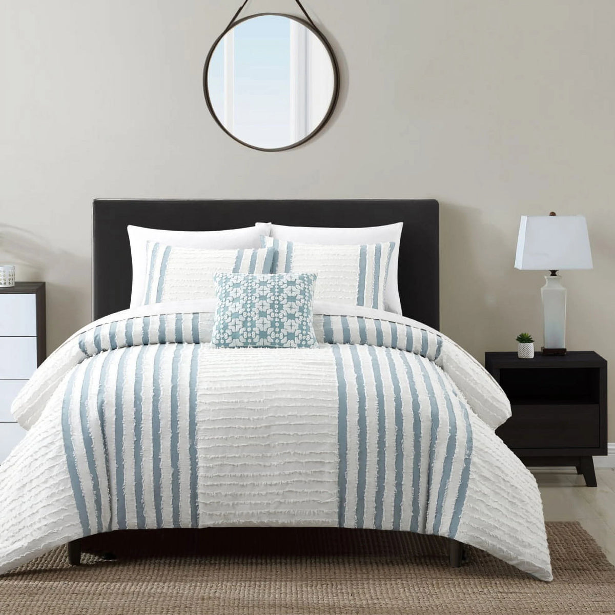 Serena 4 Piece Cotton Comforter Set Clip Jacquard Striped