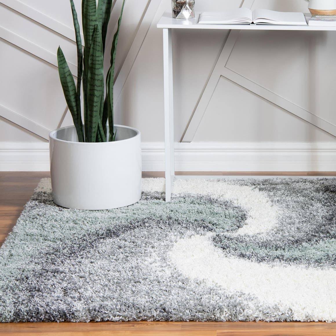 Soft Touch Shag 5 ft Square Green Abstract Area Rug