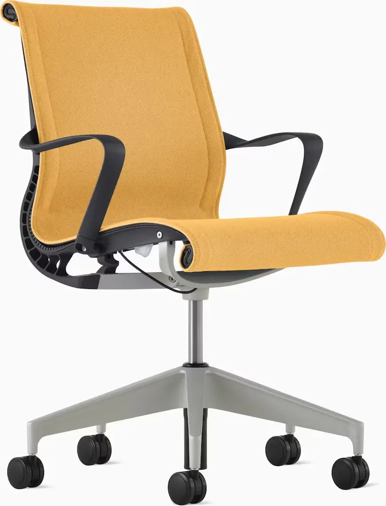 Setu Chair with Armrests – Flexible Kinetic Support & Four-Way Adjustable Arms