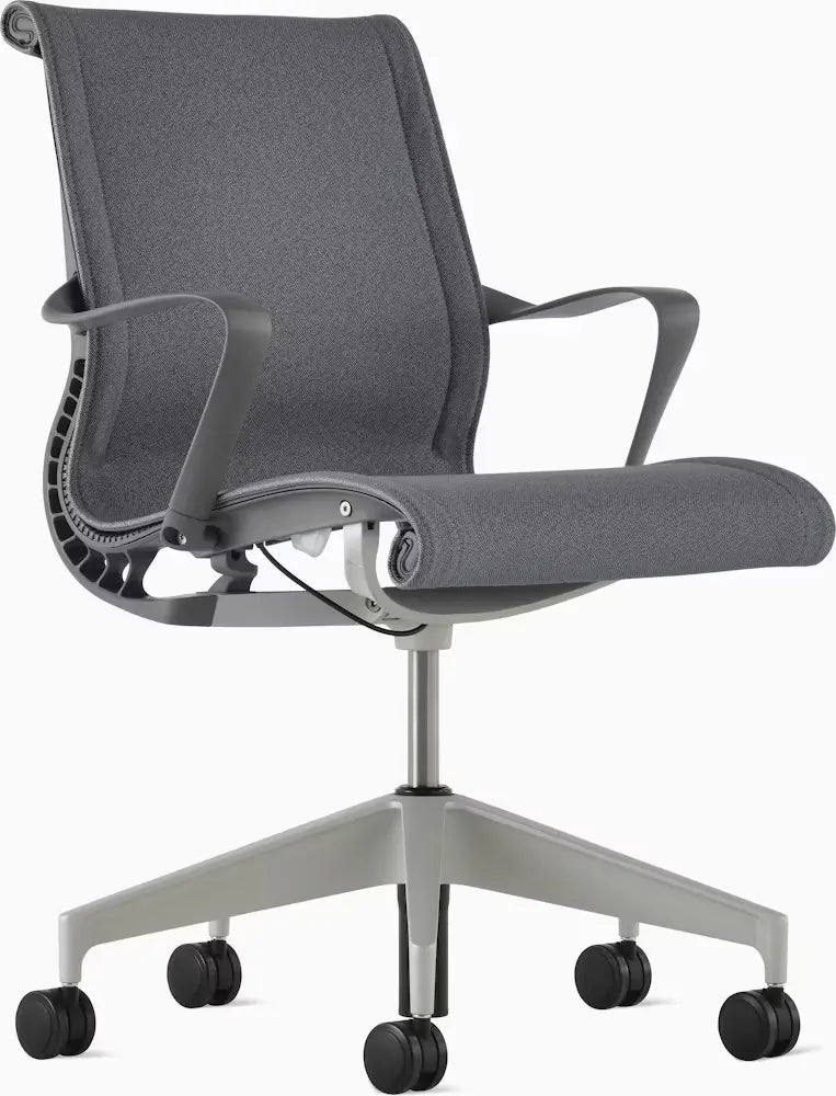 Setu Chair with Armrests – Flexible Kinetic Support & Four-Way Adjustable Arms