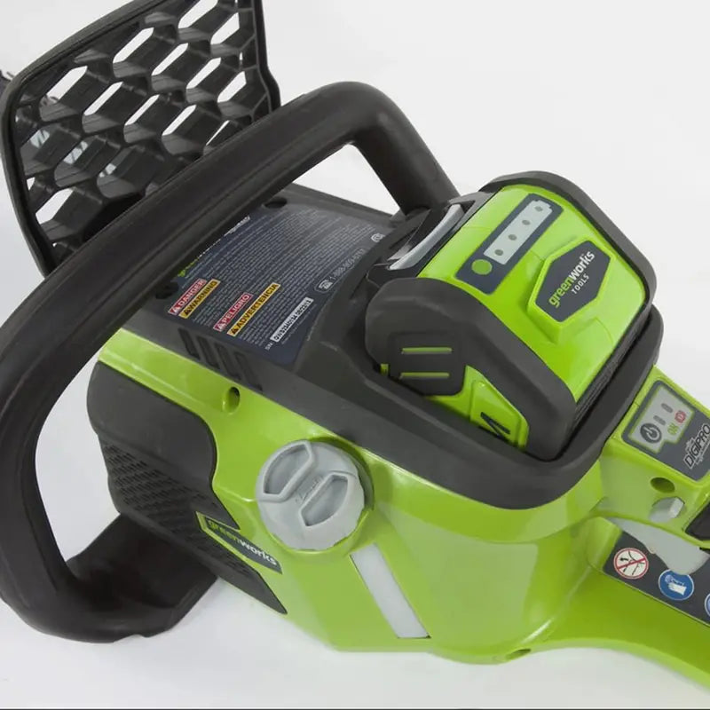 Greenworks 40V 16-Inch Cordless Brushless Chainsaw – Includes 4.0 Ah Battery & Charger (Model 20312)