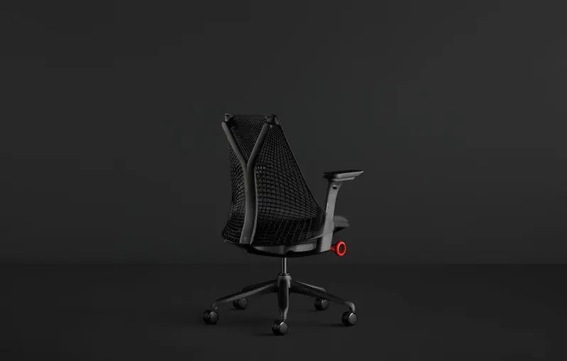 Sayl Performance Gaming Chair – Contoured Seat, 4D Armrests, and Reclining Function