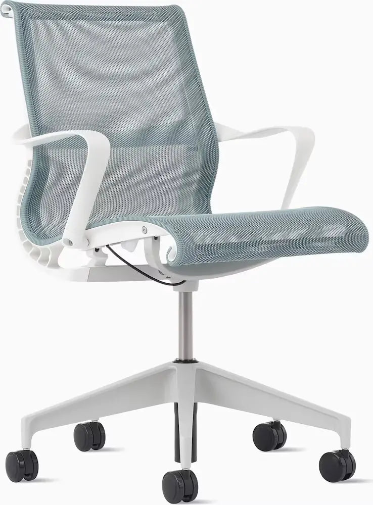Setu Chair with Armrests – Flexible Kinetic Support & Four-Way Adjustable Arms