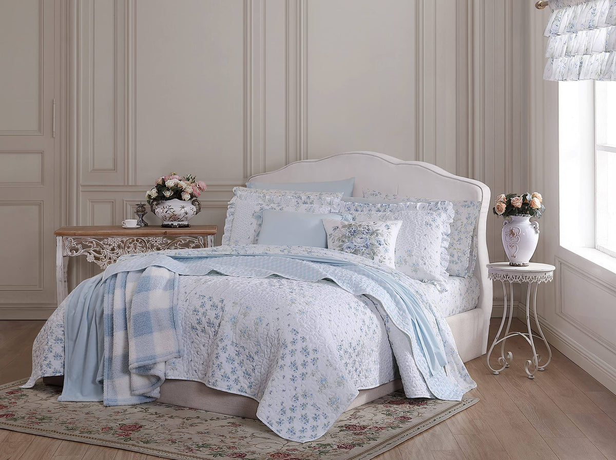 Shabby Chic Madison Quilt Set, Blue, Full/Queen, Cotton, Floral Pattern